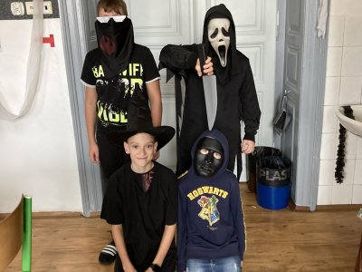 Halloween v 5. A