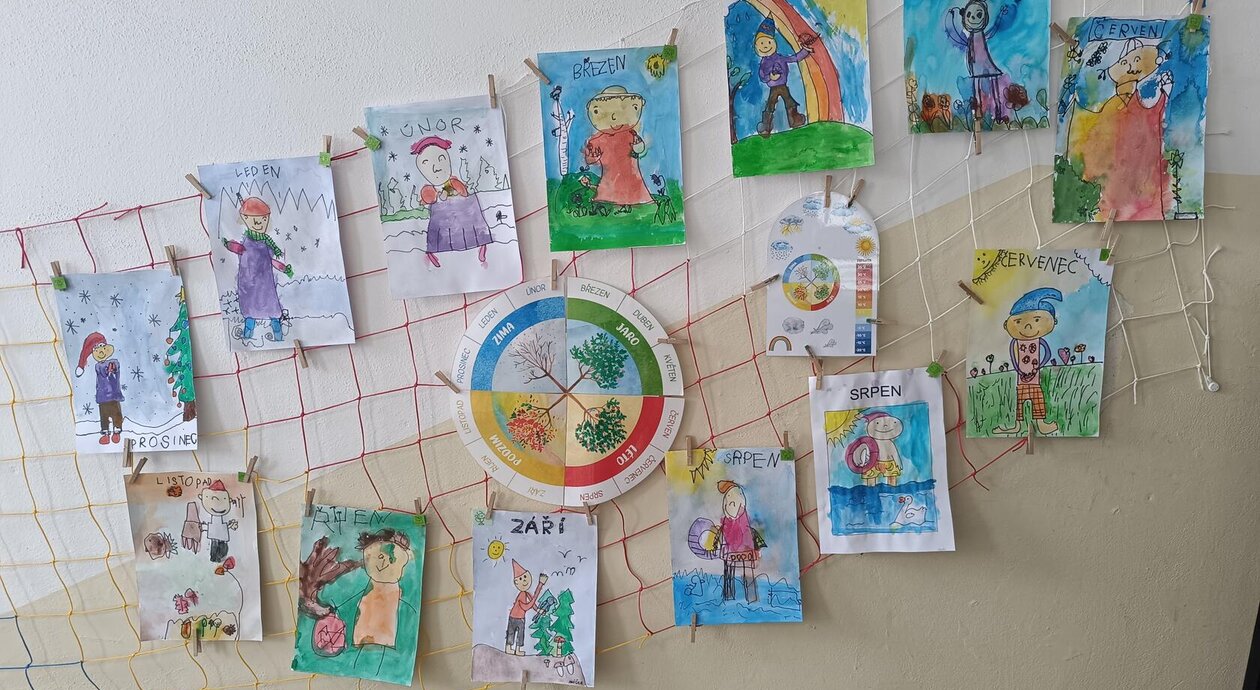 Barevný týden a Dvanáct měsíčků